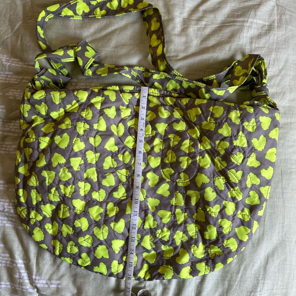 Marc by Marc Jacobs Tote - Picture 5 of 6